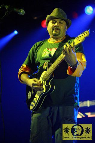 Kana (F) 14. Chiemsee Reggae Festival, Übersee - Tent Stage 23. August 2008 (8).jpg